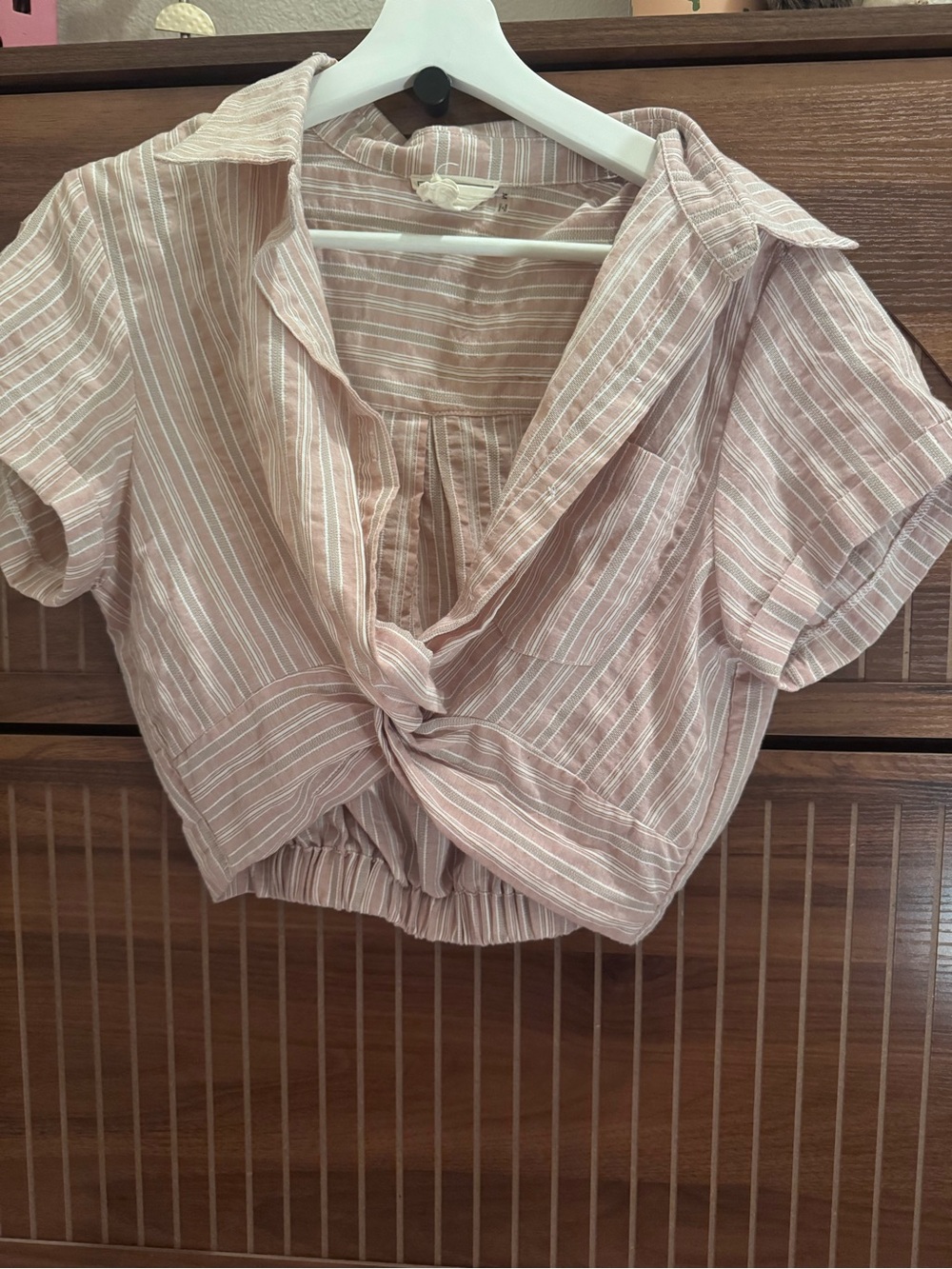 Style Rack Pink Striped Tie-Front Cropped Blouse